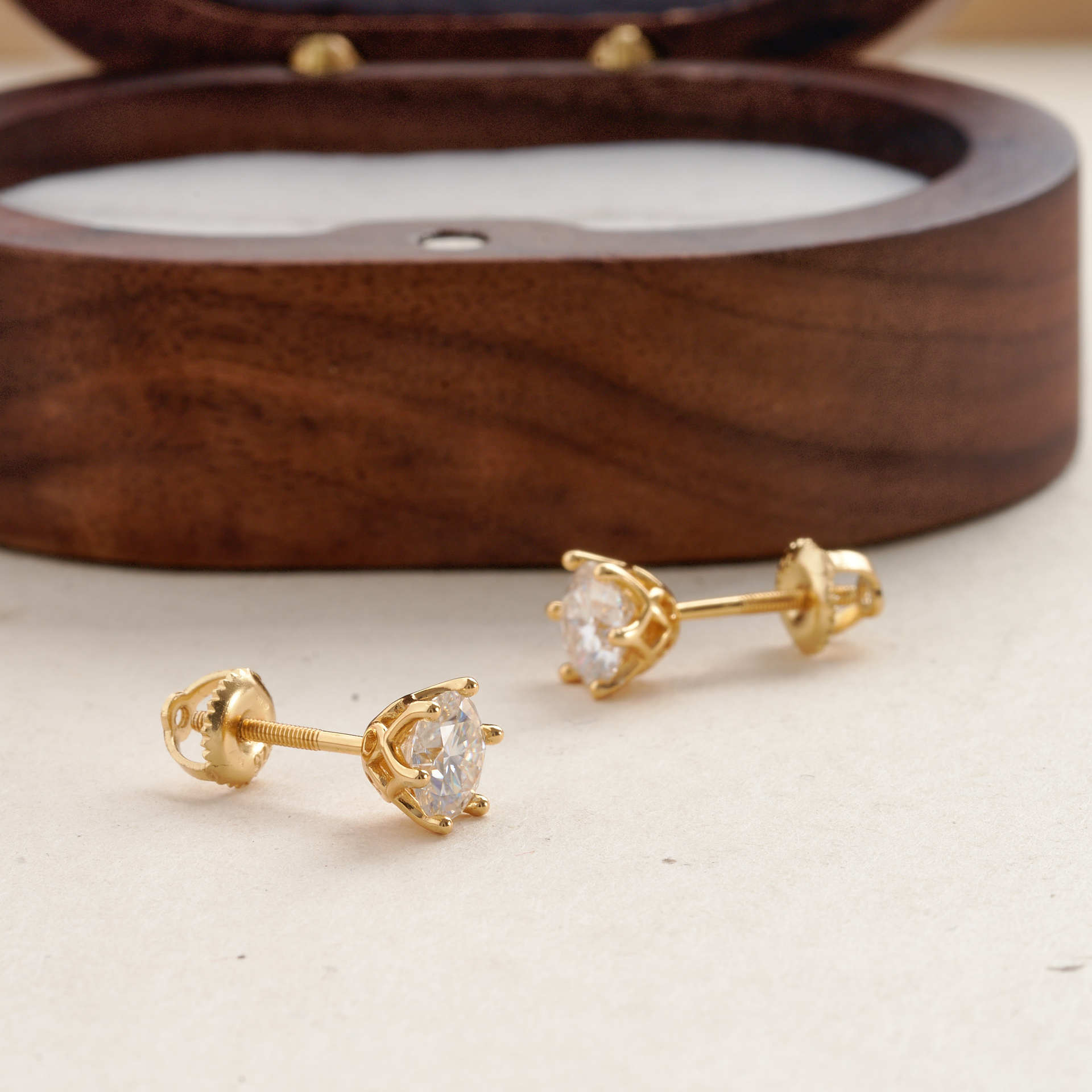 Six-Claw Silver Earrings