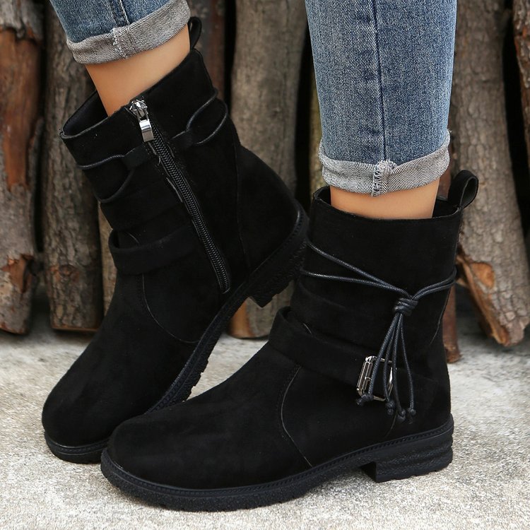 Retro Buckle Round Toe Boots