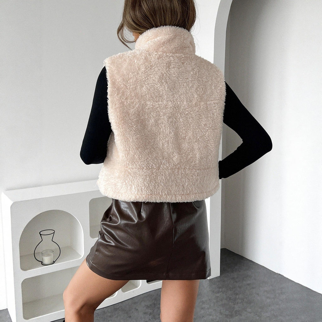 Horizon Essentials | Color-Blocked Lambswool Leather Vest