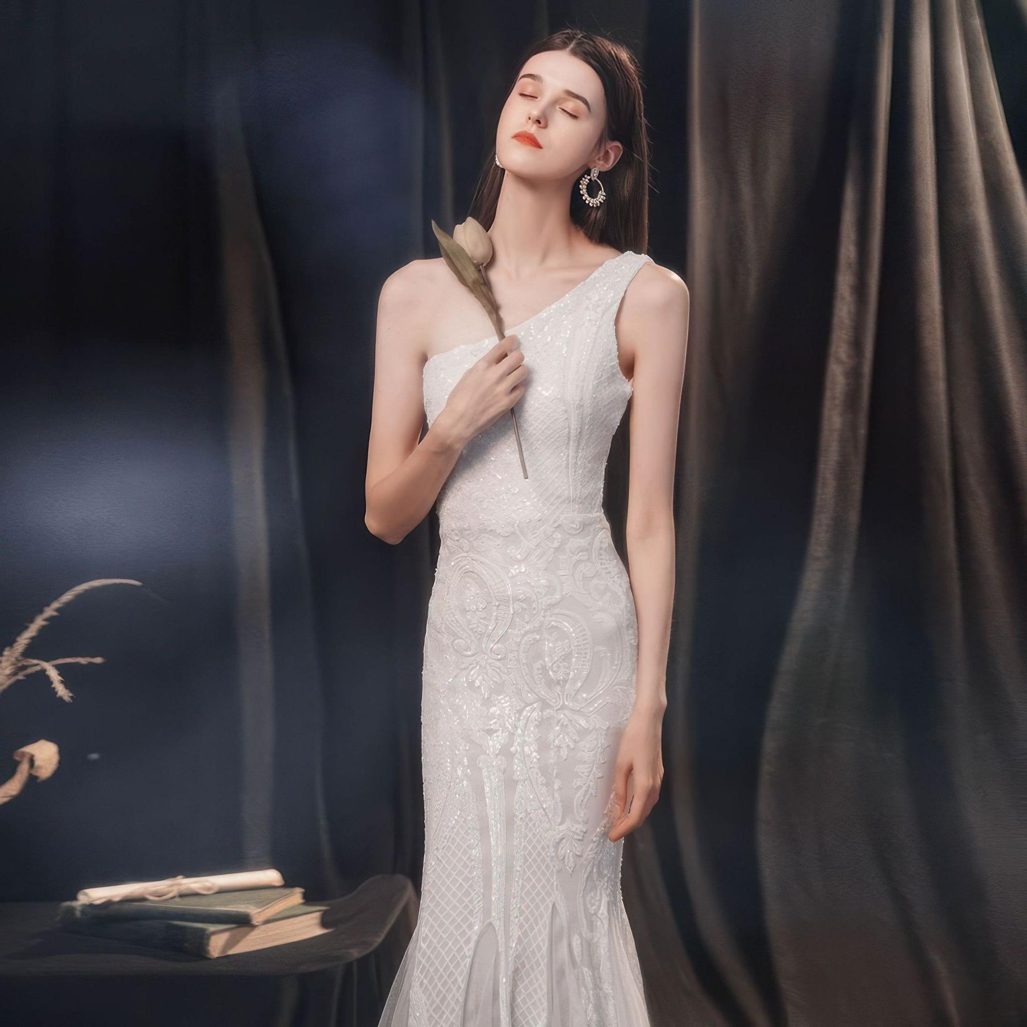 Horizon Essentials | Elegant Slimming Fishtail Dinner Dress