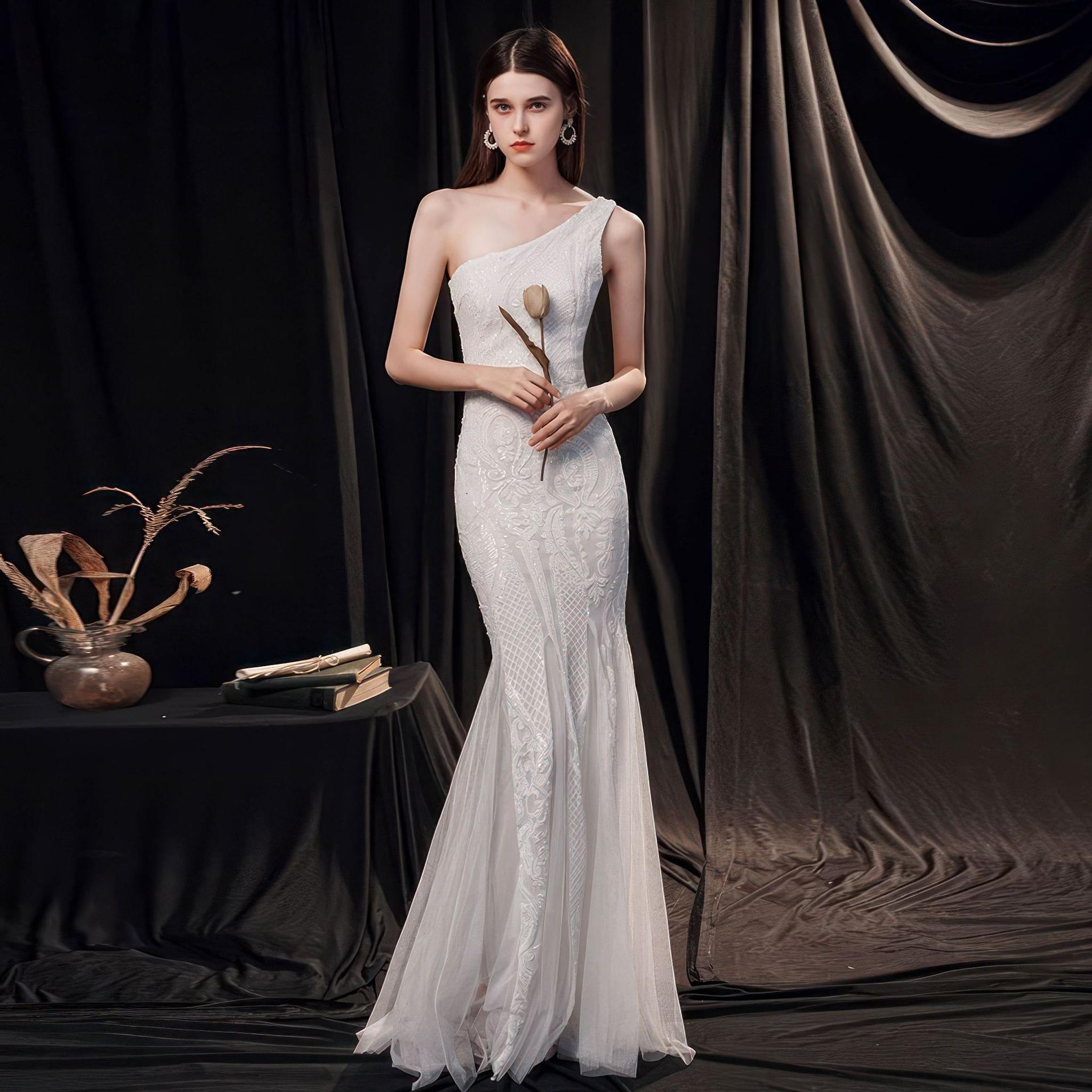 Horizon Essentials | Elegant Slimming Fishtail Dinner Dress