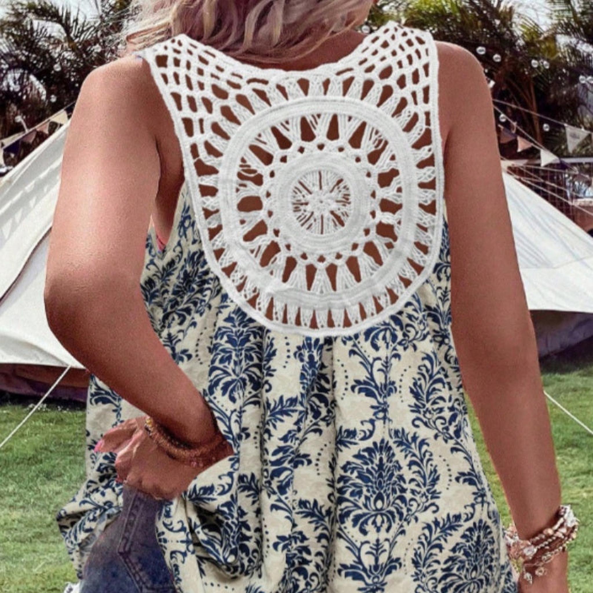 Horizon Essentials | Hollow Crocheted Tassel Vest