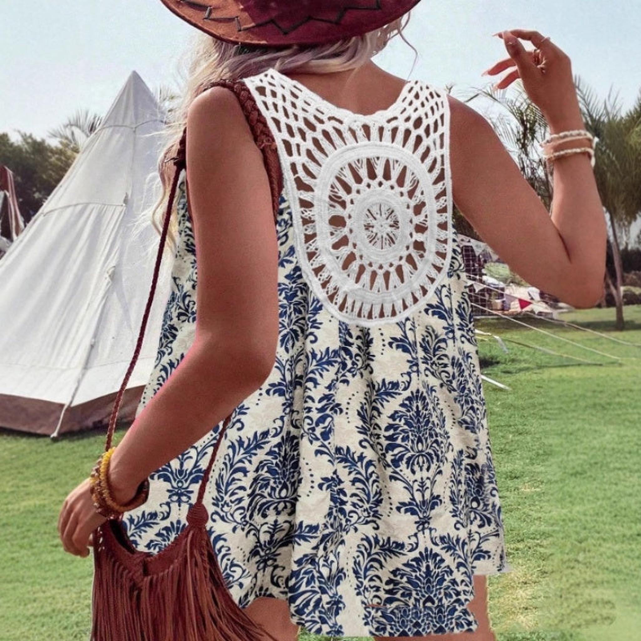 Horizon Essentials | Hollow Crocheted Tassel Vest