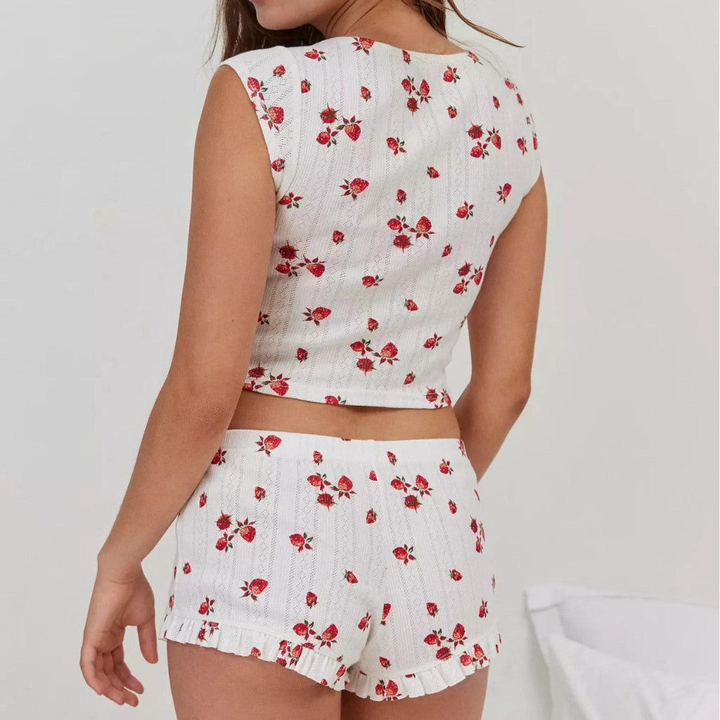 Horizon Essentials | Knitted Jacquard Strawberry Print Set