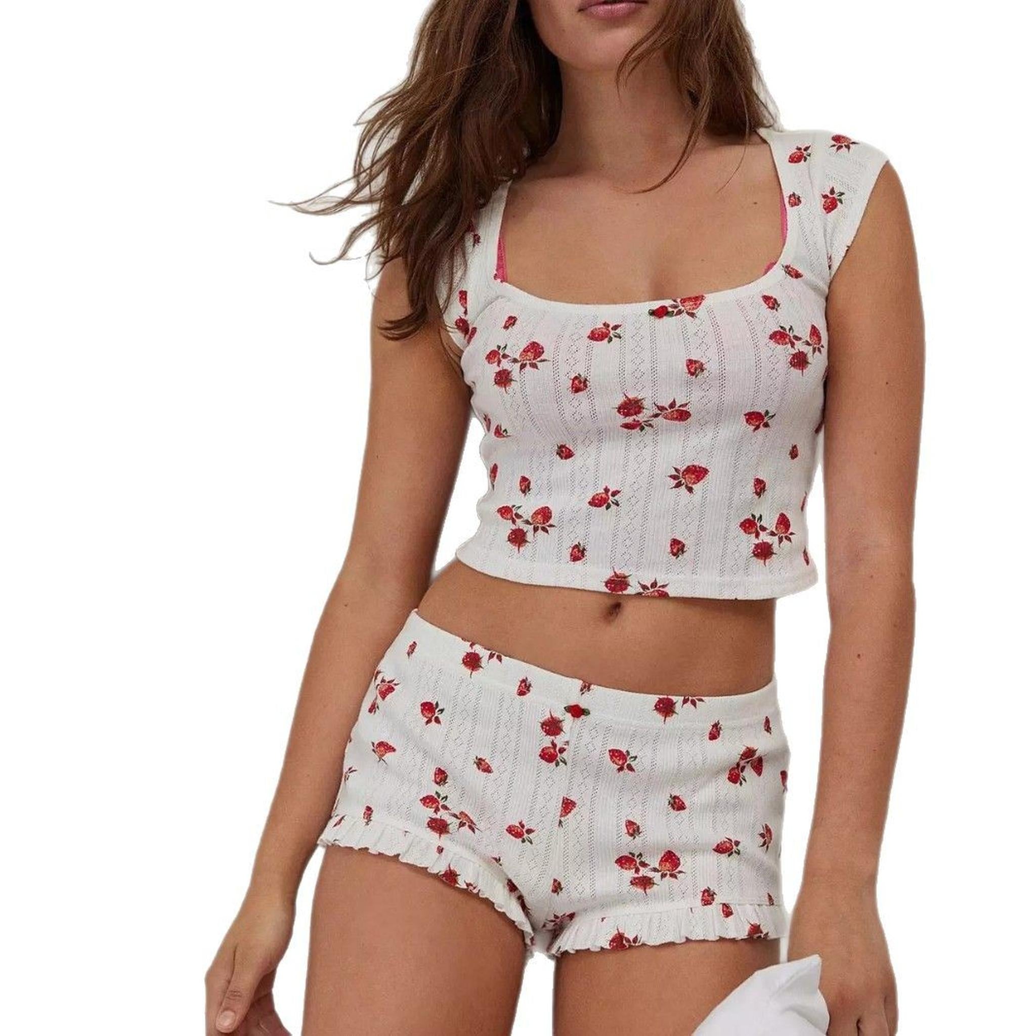 Horizon Essentials | Knitted Jacquard Strawberry Print Set