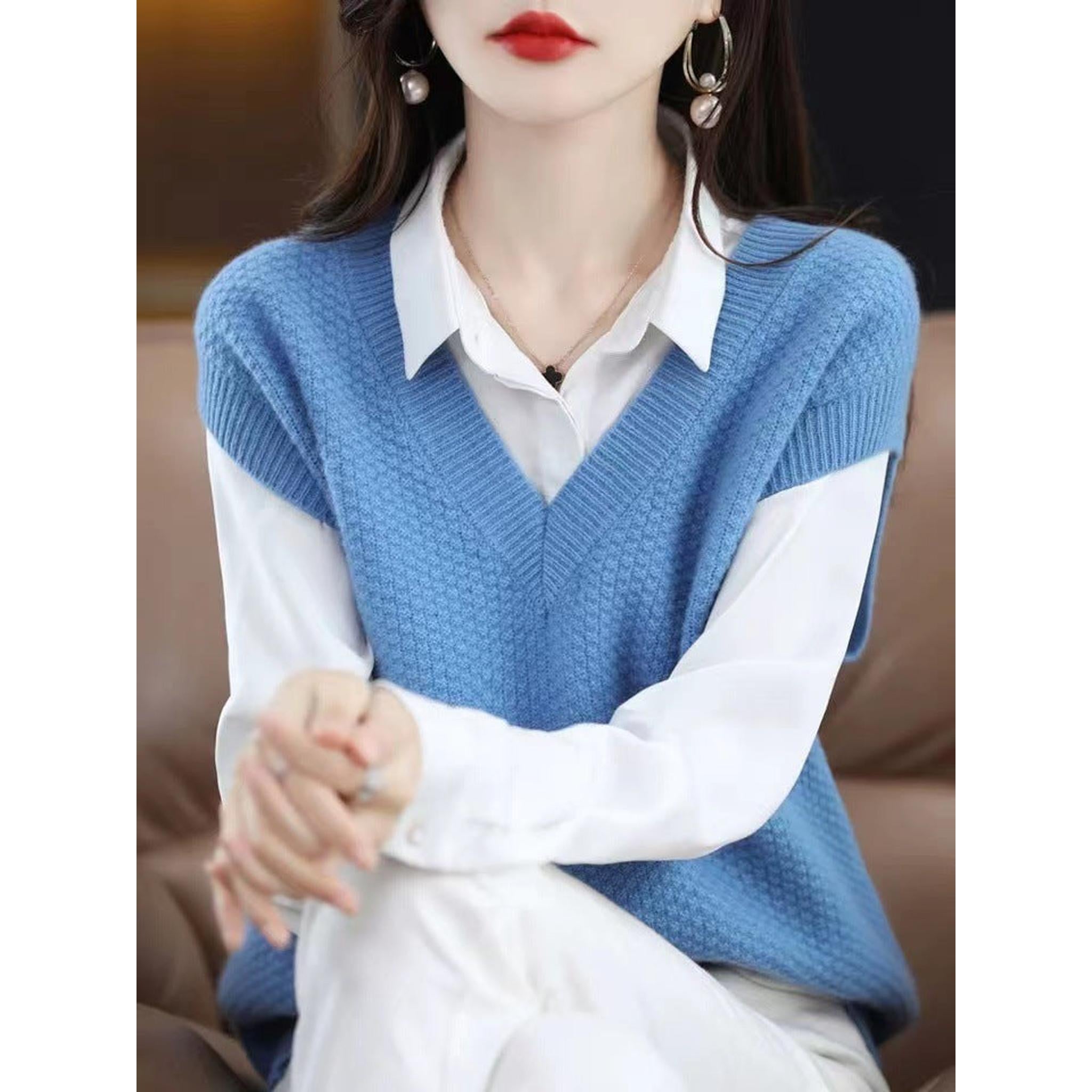 Horizon Essentials | Knitted V-Neck Sleeveless Vest