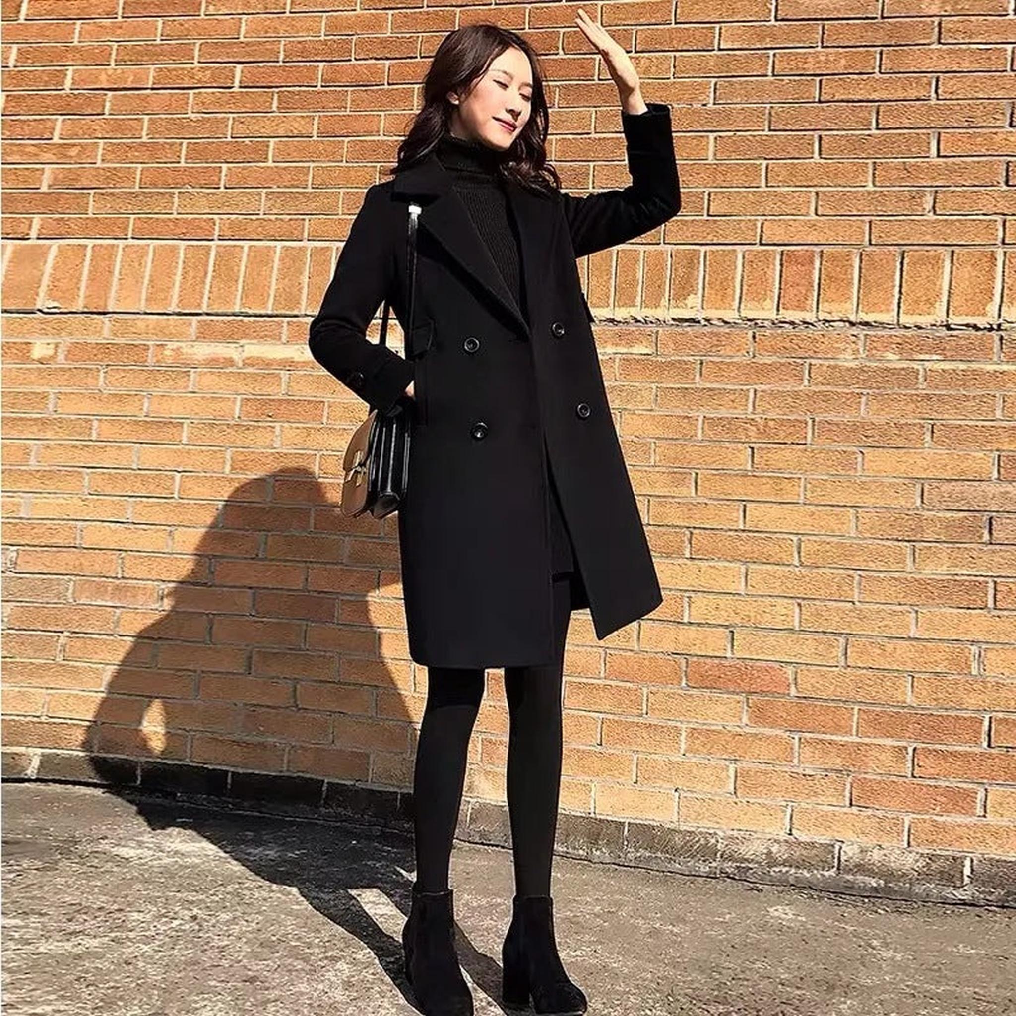 Horizon Essentials | Premium Extra-Long Black Wool Coat