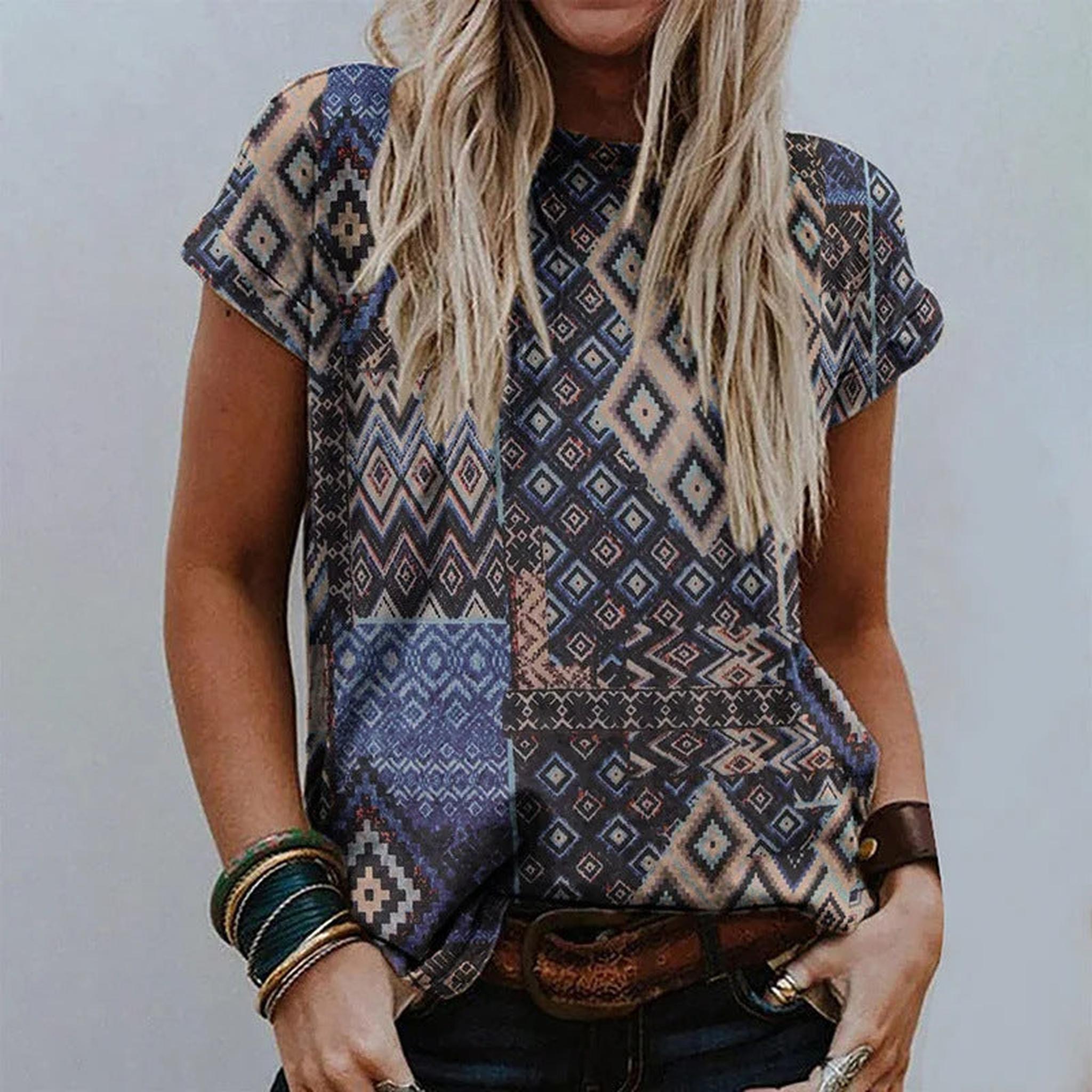 Horizon Essentials | Retro Floral Short Sleeve Top