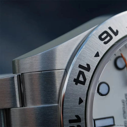 Vintage Automatic GMT Men’s Watch With Sapphire Crystal
