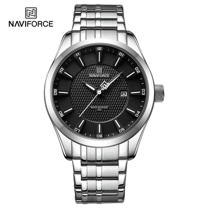 Men's Waterproof Quartz Watch With Stainless Steel Band