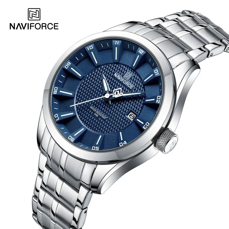 Men's Waterproof Quartz Watch With Stainless Steel Band